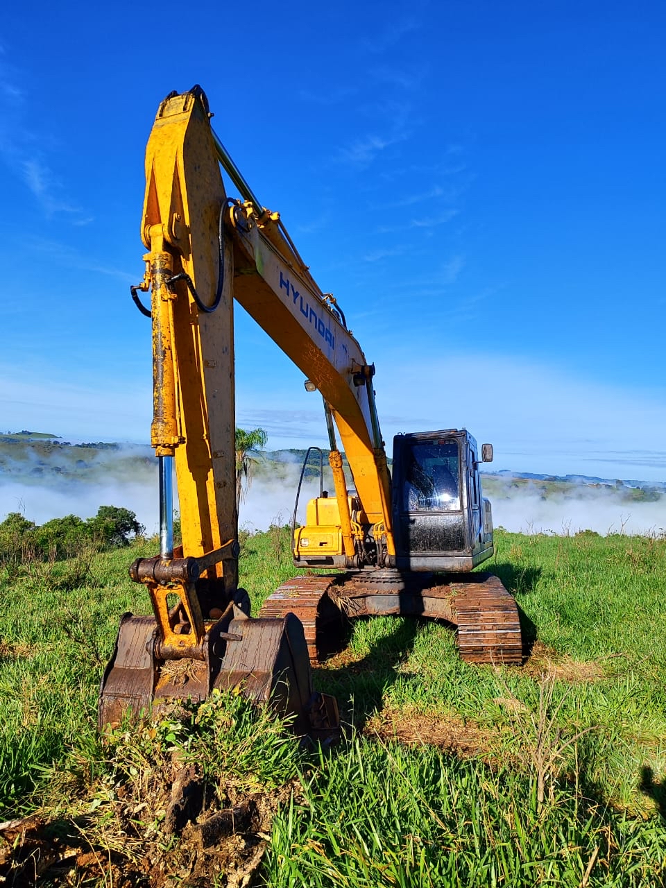 R210LC-7 Escavadeira  Hyundai